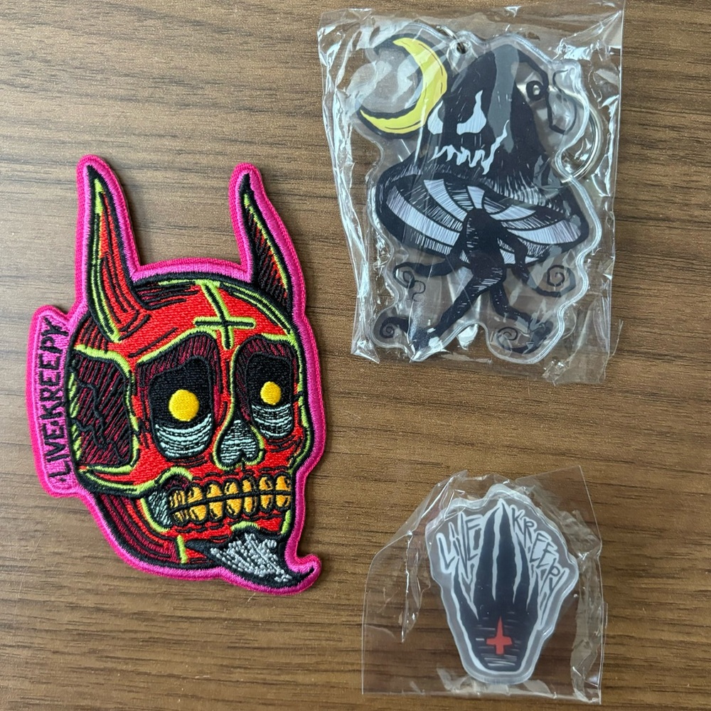 Live Kreepy accessories